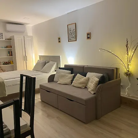 Piknik Apartment Fertőrákos