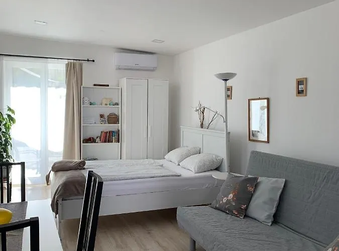 Piknik דירה Fertőrákos